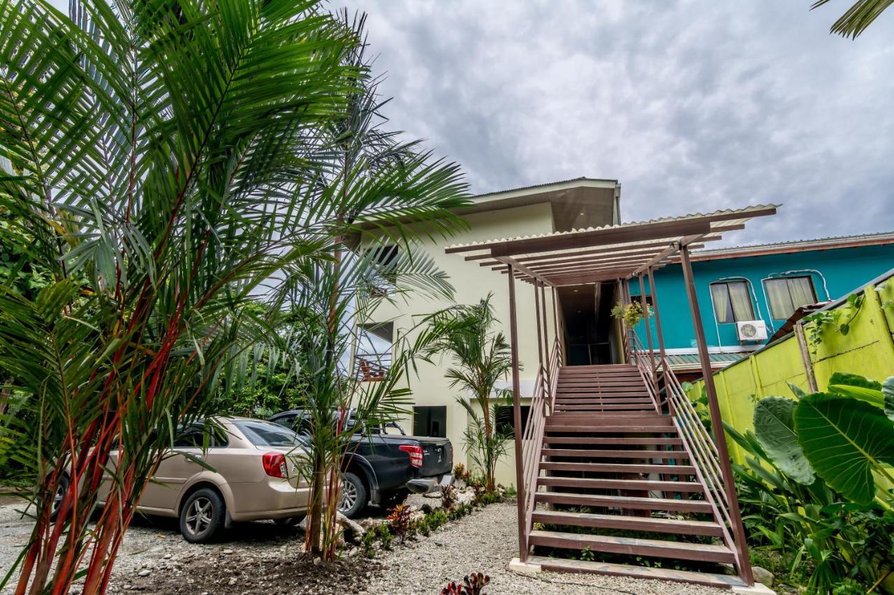 Sea Tower Hotel Puerto Viejo de Talamanca Экстерьер фото