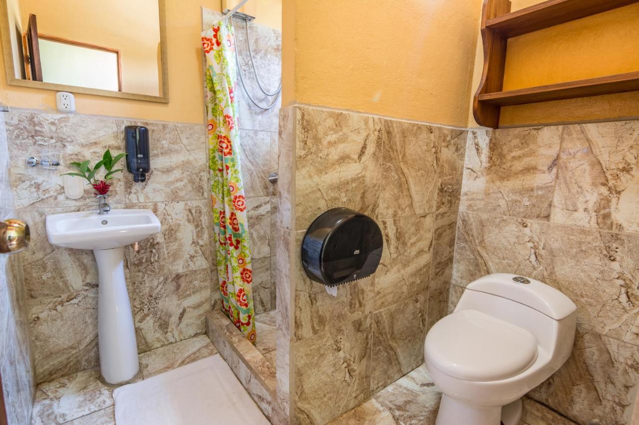 Sea Tower Hotel Puerto Viejo de Talamanca Экстерьер фото